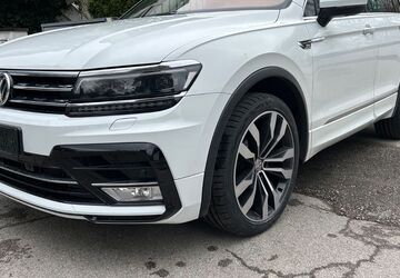 VW Tiguan 132.800 km 21.900 &euro; München 81825