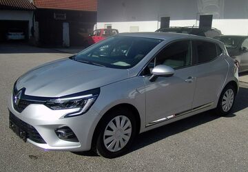 Renault Clio 8.400 km 13.300 &euro; Feldgeding 85232
