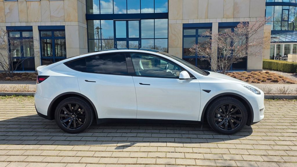 Tesla Model Y 37.500 km 39.800 &euro; Höhenkirchen 85635