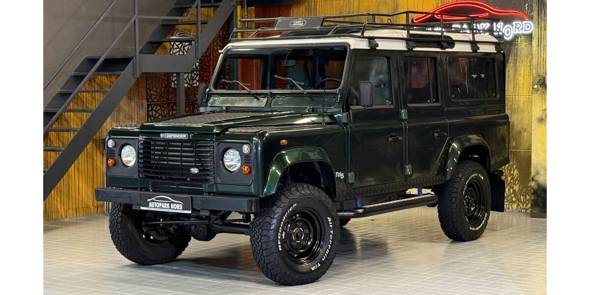 Land Rover Defender 157.000 km 26.900 &euro; München 81829