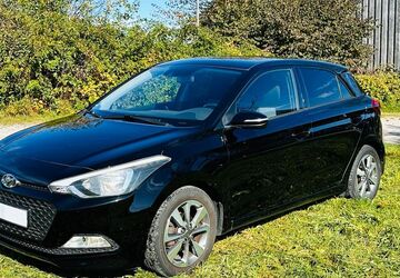 Hyundai i20 156.000 km 7.800 &euro; Otterfing 83624