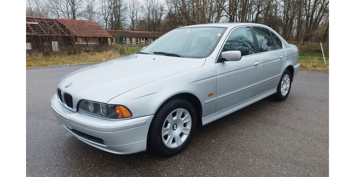 BMW 520 160.000 km 8.450 &euro; München 80807