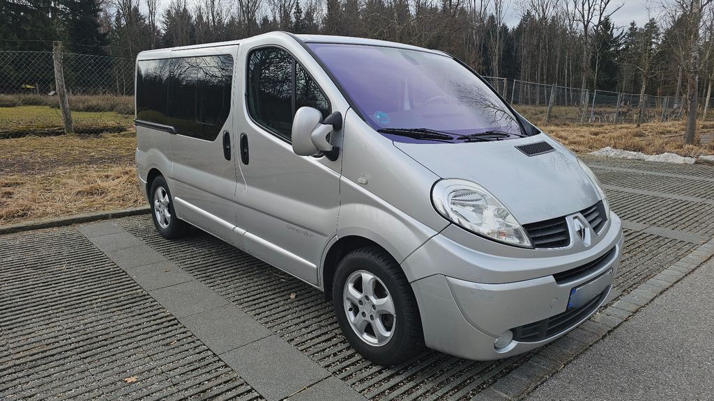 Renault Trafic 202.100 km 13.500 &euro; München 81477