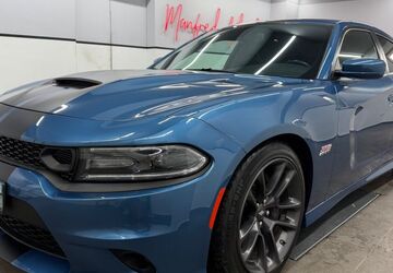 Dodge Charger 48.902 km 38.880 &euro; München 81243