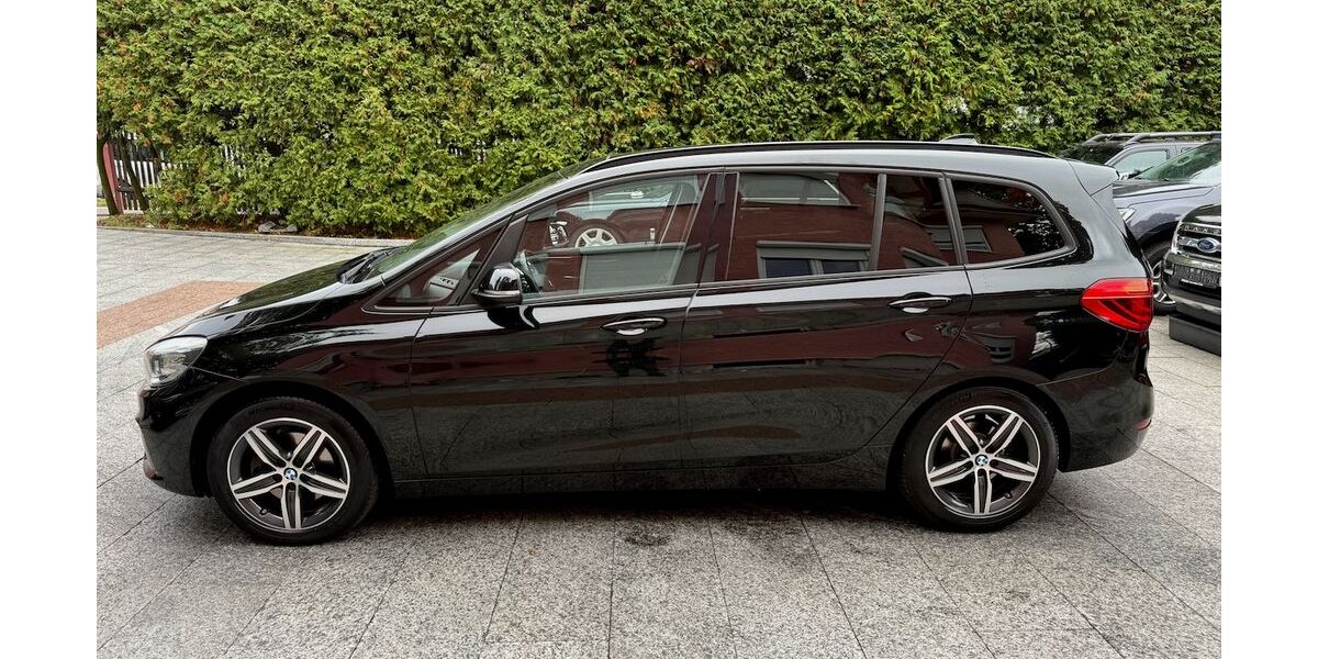 BMW 218 168.000 km 10.980 &euro; München 81827