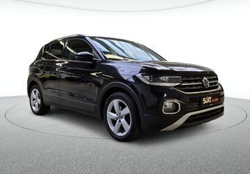 VW T-Cross 82.757 km 17.950 &euro; Garching 85748