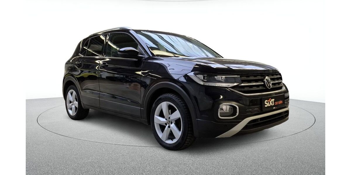VW T-Cross 82.757 km 17.950 &euro; Garching 85748