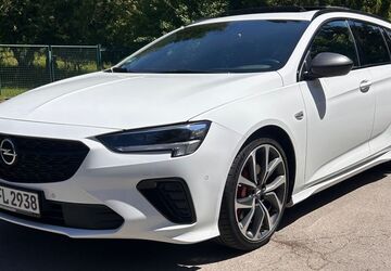 Opel Insignia 69.000 km 29.999 &euro; München 81549