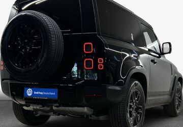 Land Rover Defender 3.100 km 74.396 &euro; München 80809