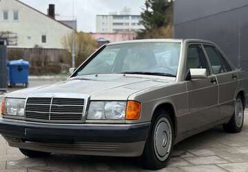 Mercedes-Benz 190 186.000 km 1.990 &euro; Fürstenfeldbruck 82256