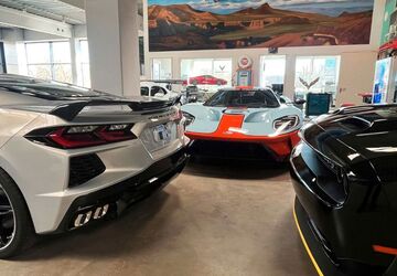 Jeep Wrangler 50.700 km 39.900 &euro; München 81677