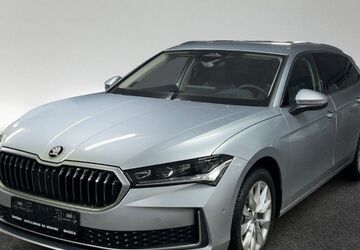 Skoda Superb 6.500 km 46.960 &euro; München 80687