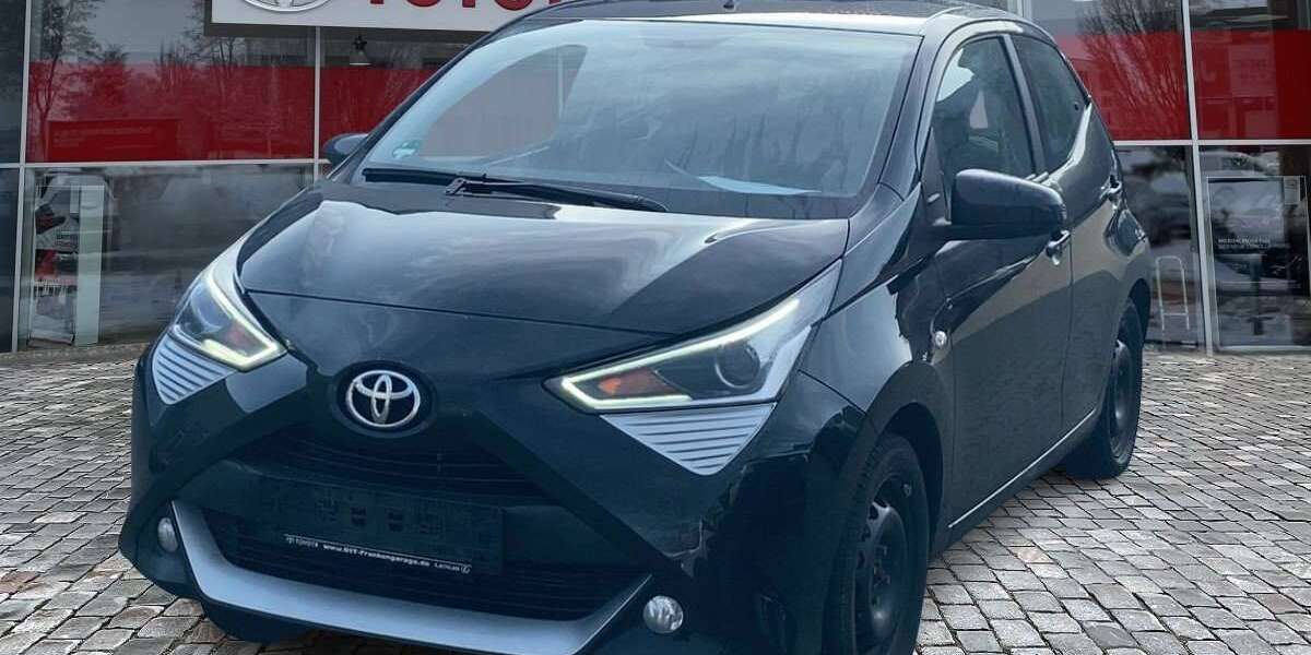 Toyota Aygo 66.051 km 10.490 &euro; München 80687