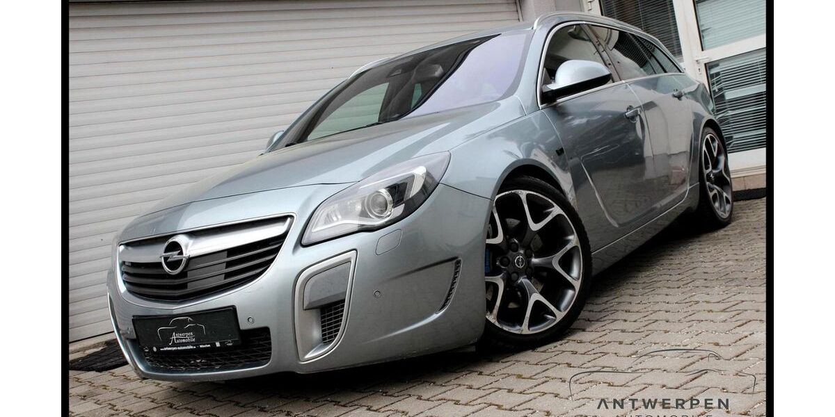 Opel Insignia 89.400 km 11.490 &euro; München 81243