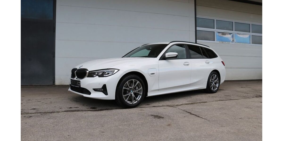 BMW 330 83.777 km 24.990 &euro; Karlsfeld 85757