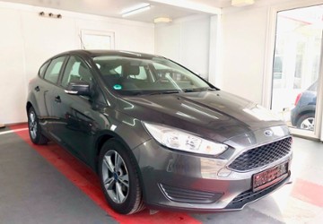 Ford Focus 89.700 km 5.750 &euro; München 81825