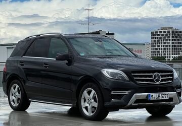 Mercedes-Benz ML 250 275.000 km 18.000 &euro; Grünwald 82031