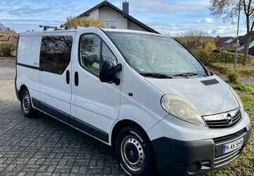 Opel Vivaro 333.000 km 4.900 &euro; München 81543
