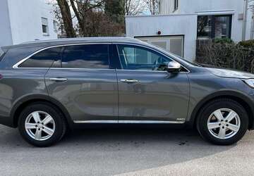 Kia Sorento 91.000 km 22.500 &euro; München, Landeshauptstadt 81247