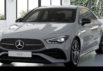 Mercedes-Benz CLA 200 9.900 km 39.900 &euro; München 80636