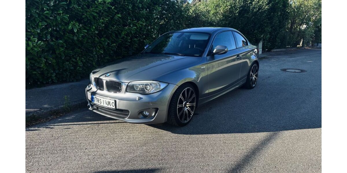 BMW 118 195.000 km 5.200 &euro; München 80689