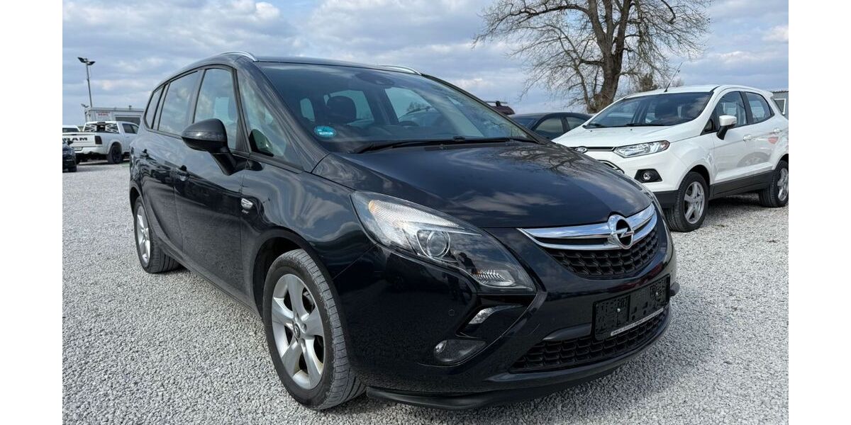 Opel Zafira 230.000 km 3.999 &euro; München 81829