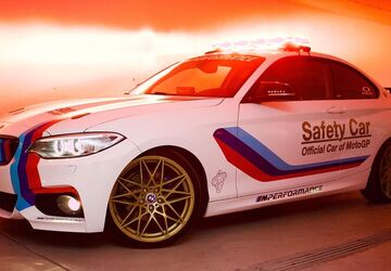 BMW 230 98.402 km 26.000 &euro; München 80807