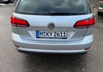 VW Golf 253.000 km 9.350 &euro; München 80636