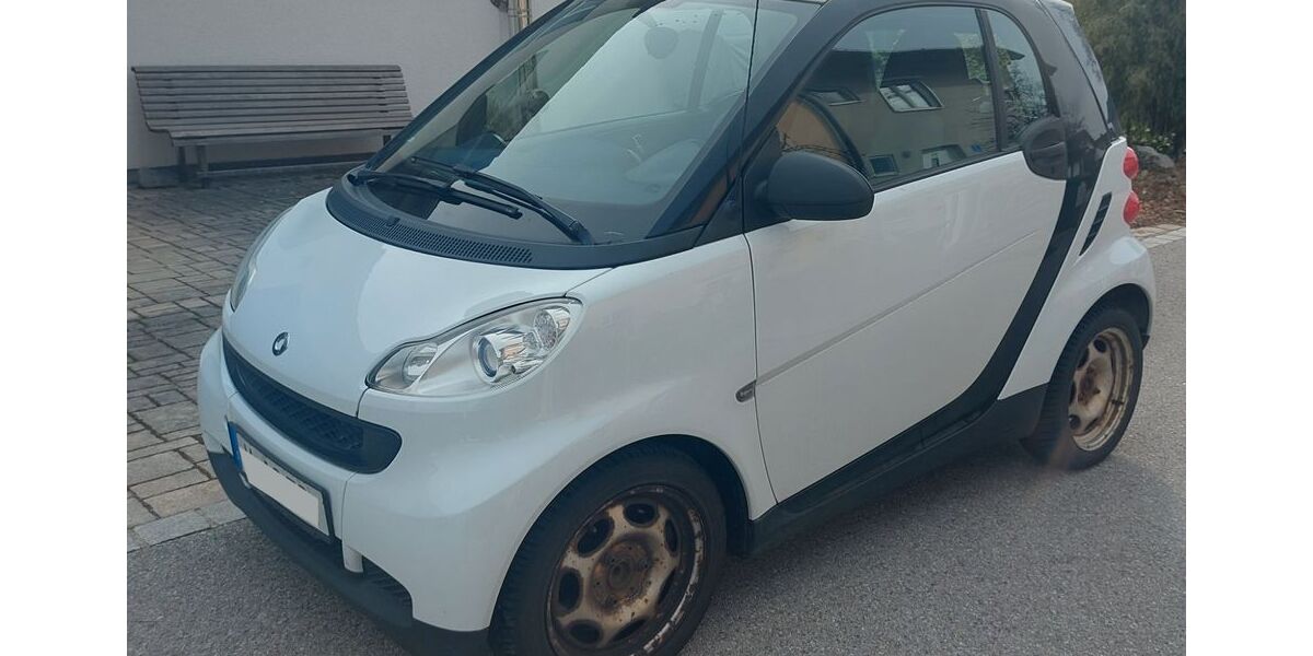 Smart ForTwo 169.000 km 2.990 &euro; München 81369