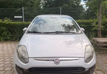 Fiat Grande Punto 66.300 km 5.990 &euro; Höhenkirchen 85635