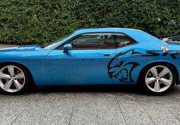 Dodge Challenger 60.000 km 21.980 &euro; München 81827