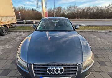 Audi A5 205.000 km 9.000 &euro; München 81829
