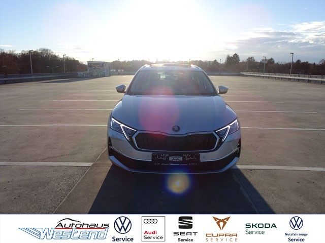 Skoda Octavia 2.500 km 44.900 &euro; München 80686