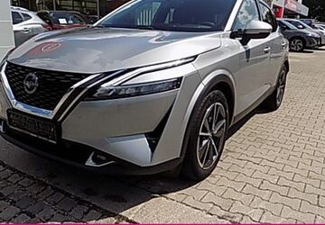Nissan Qashqai 59.800 km 23.990 &euro; München 81677