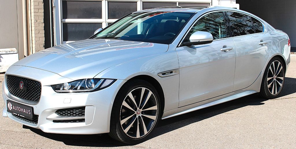 Jaguar XE 154.000 km 14.900 &euro; München 80636