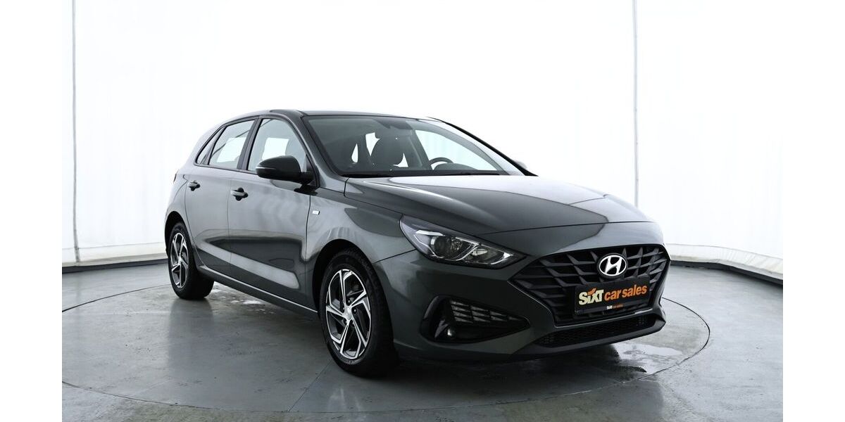Hyundai i30 100.322 km 14.220 &euro; Garching 85748