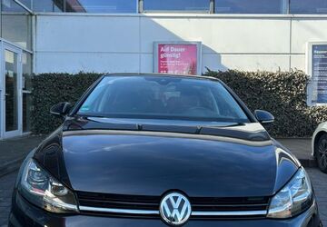 VW Golf 110.000 km 19.600 &euro; München 81927