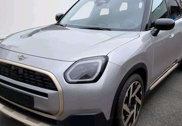 Mini Countryman E 2.080 km 39.395 &euro; München 80788