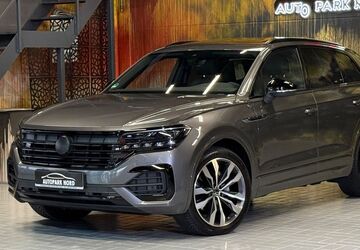 VW Touareg 6.500 km 59.900 &euro; München 81829