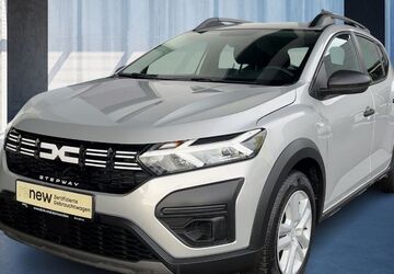 Dacia Sandero 7.845 km 15.690 &euro; Unterschleißheim 85716