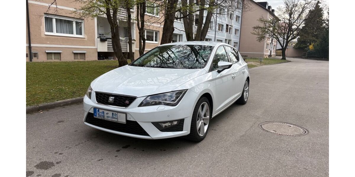 Seat Leon 154.000 km 10.990 &euro; München 80997