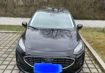 Ford Fiesta 50.000 km 11.000 &euro; München 81249