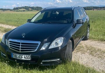 Mercedes-Benz 200 220.000 km 7.200 &euro; Egling / Deining 82544