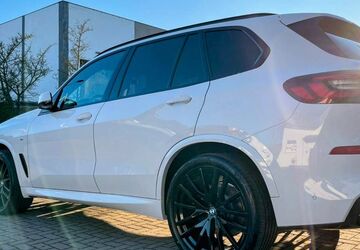 BMW X5 27.777 km 68.000 &euro; München 80331