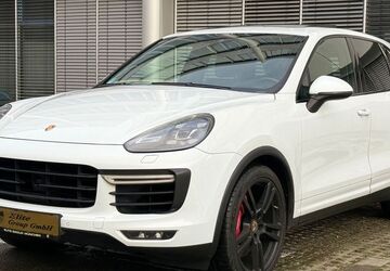 Porsche Cayenne 280.000 km 28.800 &euro; München 81547