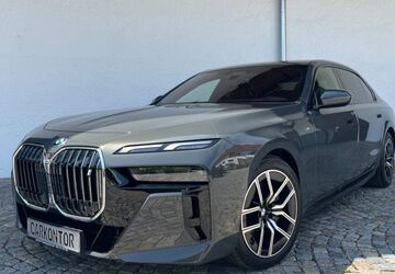 BMW i7 15.600 km 90.800 &euro; München 81245