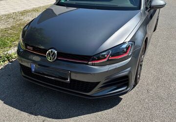 VW Golf 71.400 km 21.999 &euro; München 81241