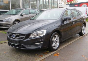 Volvo V60 170.209 km 7.999 &euro; München 81825
