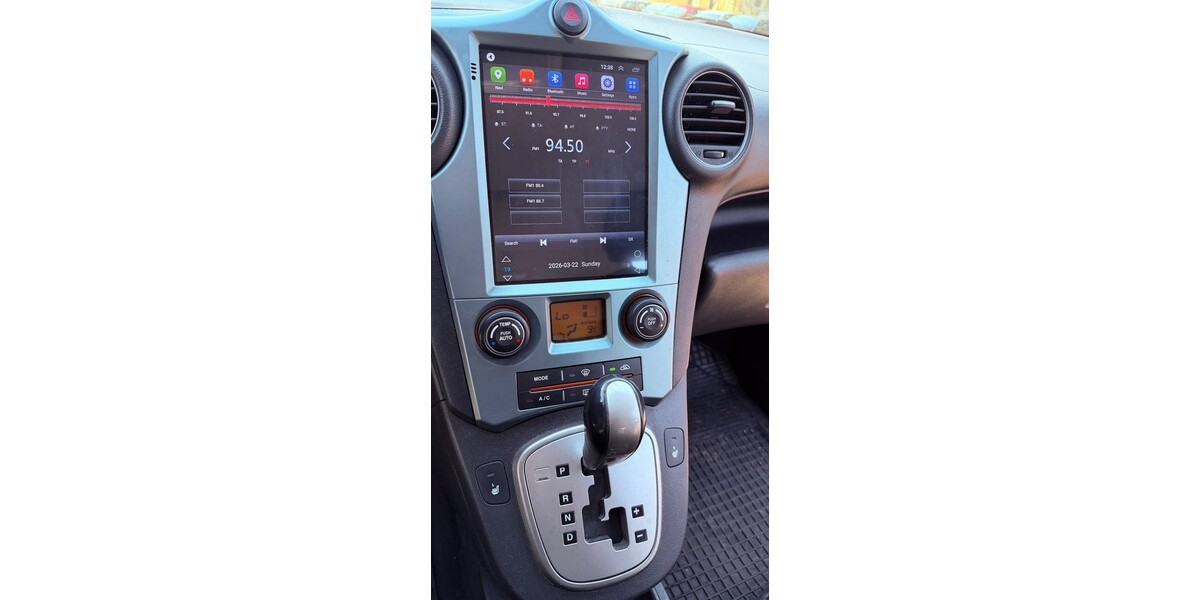 Kia Carens III 215.000 km 3.799 &euro; München 80313