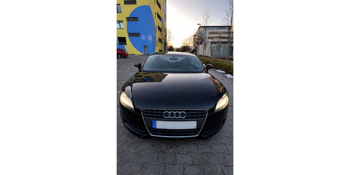 Audi TT 171.000 km 7.900 &euro; München 81379